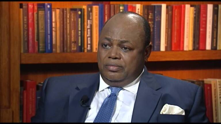 Sud-Ubangi : l’assemblée provinciale demande à l’exécutif de poursuivre en justice José Makila et Oscar Molambo