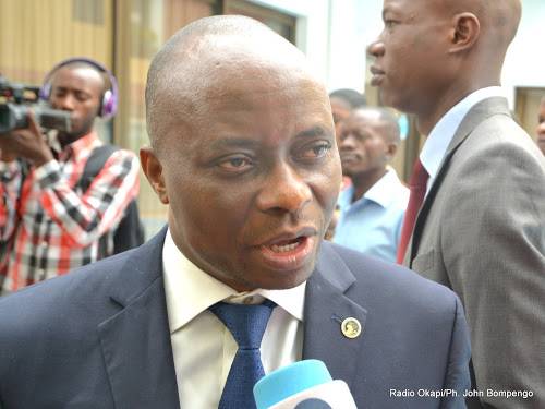 33 ONG demandent à Henri Mova de supprimer le dédoublement de partis politiques