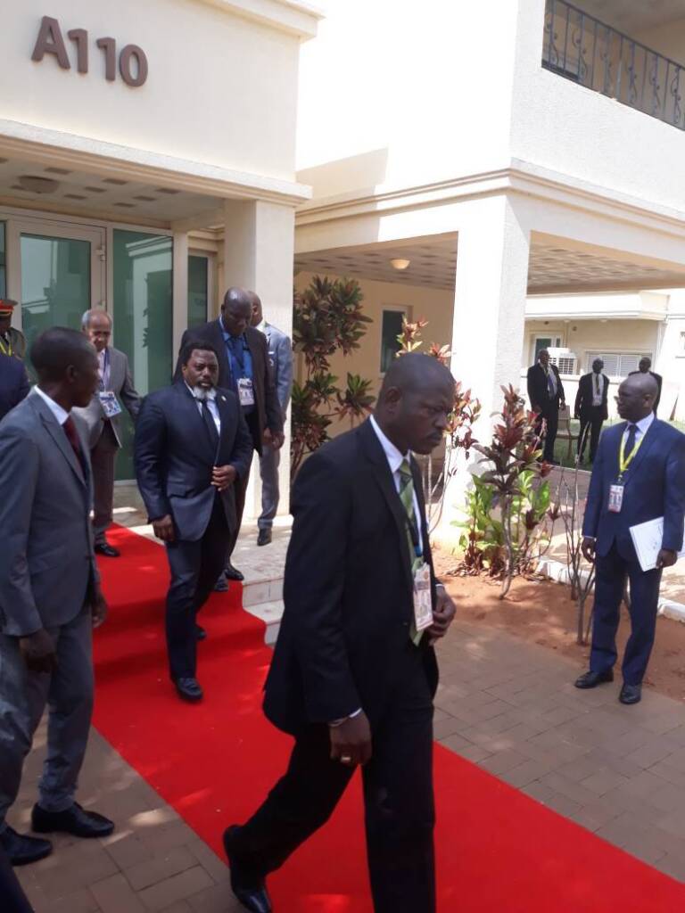 Double troïka de la SADC : Joseph Kabila est arrivé à Luanda pour le sommet