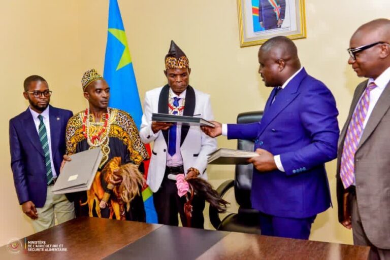 3a653698 ef6e 4881 a2a9 4c454bf031a2