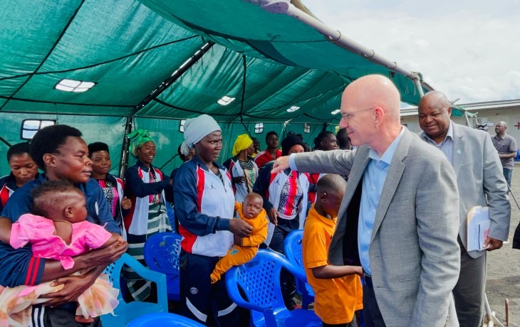 Nord-Kivu : James Swan visite le camp de transit des ex-combattants FDLR à Mubambiro‎
