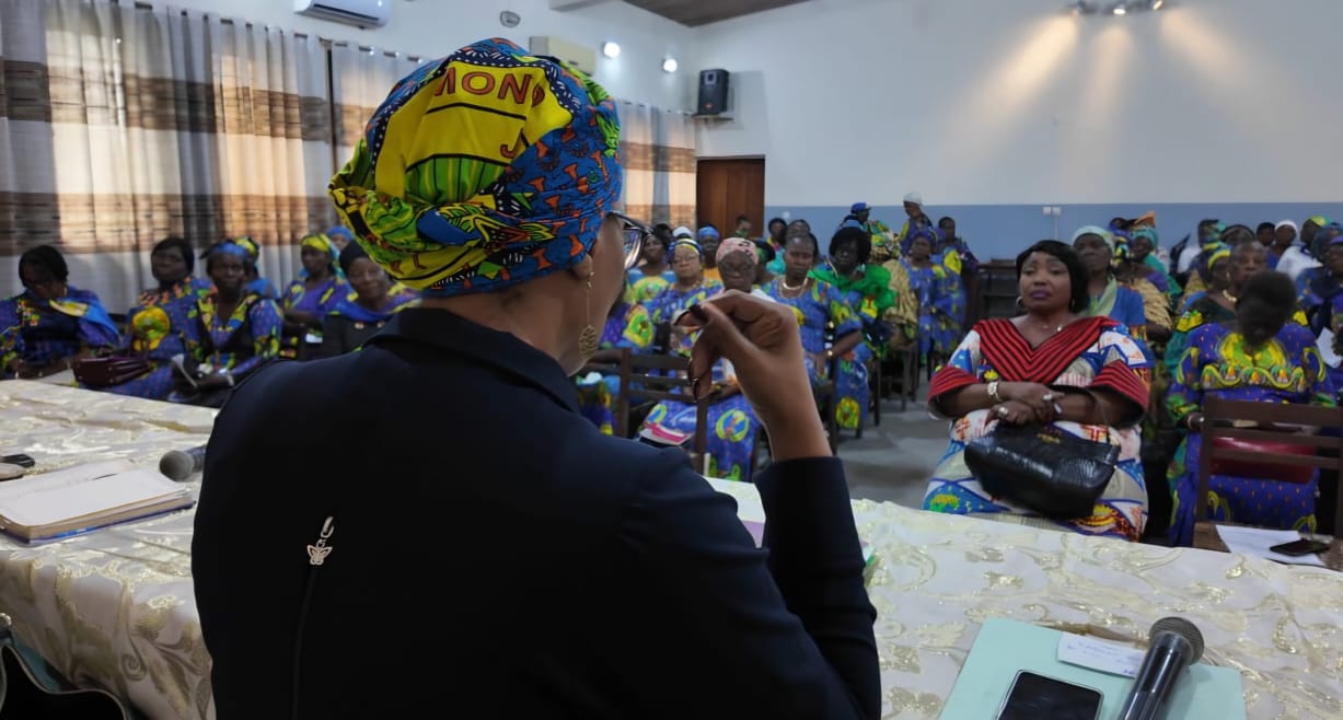 Kinshasa : « les mamans catholiques » déclarent leur solidarité à la première ministre