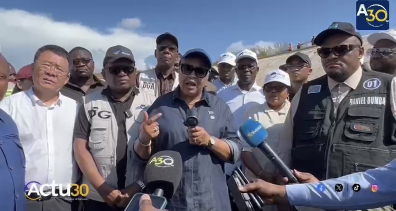 Kinshasa : Judith Suminwa rassurée par l’évolution des travaux de la rocade destinée à désengorger la circulation